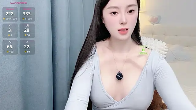 Xiaotaimei 666 online show from 11-25-25, 08:47