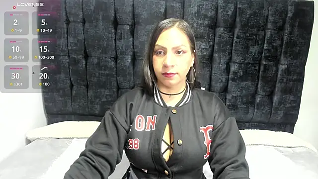 Alice  Morgan  online show from 11-30-25, 11:58