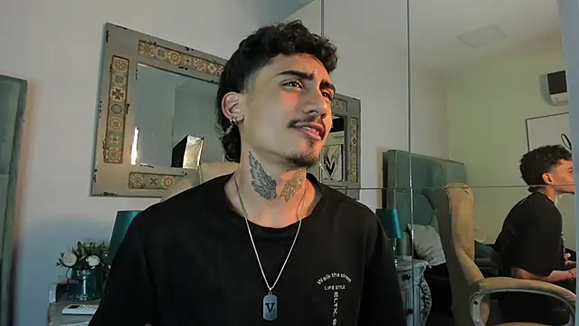 Mr Strike online show from 11-29-25, 02:58