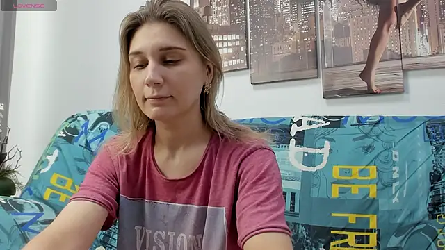 Tenderly Sophie online show from 01-12-26, 01:22