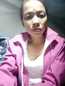 Karin-n online show from 10-25-25, 02:19