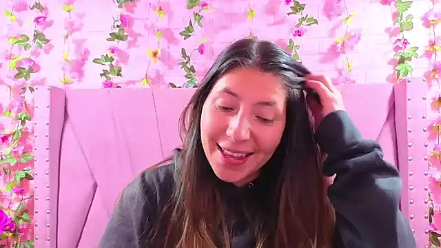 Alyy Brown online show from 12-14-25, 01:00