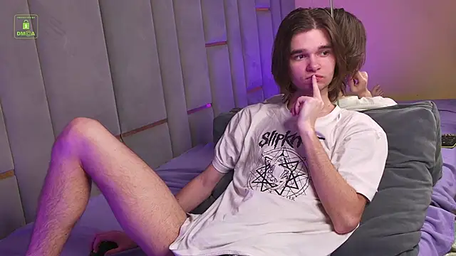 DavidLeatherhofff online show from 03-08-26, 04:38