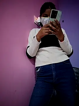 Snapshot of Student_12th chatting on 10-22-25, 04:51 Student 12th online show from 10-22-25, 04:51