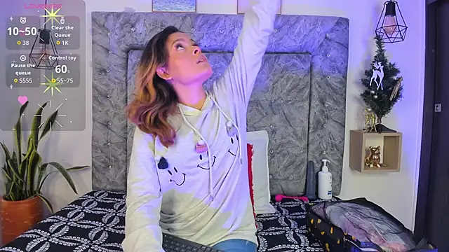 Amatista desire online show from 12-15-25, 11:47