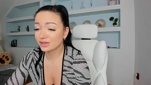 juliexxx online show from 02-24-26, 06:17