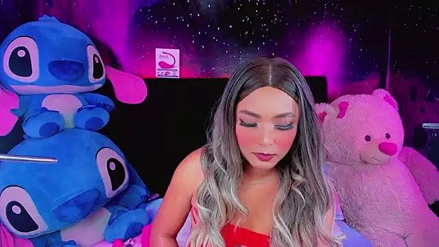 Snapshot of Alexiia_Sanchez chatting on 10-23-25, 04:06 Alexiia Sanchez online show from 10-23-25, 04:06