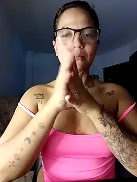 Snapshot of tattyHot95 chatting on 03-03-26, 12:55 tattyHot95 online show from 03-03-26, 12:55