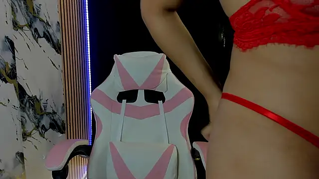 Scarlet DLuce online show from 12-14-25, 09:25