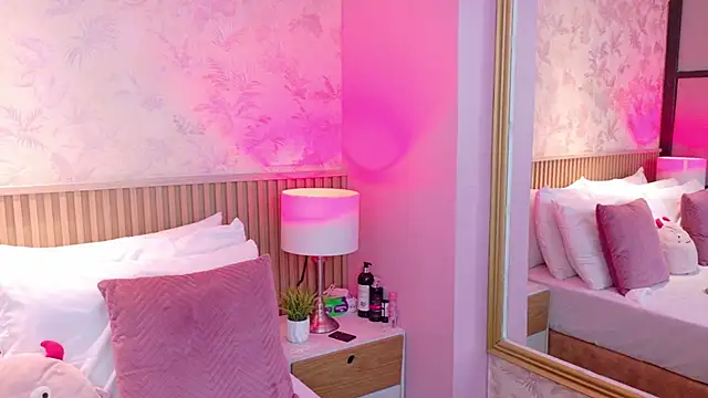 AdelineJhones online show from 01-16-26, 03:05