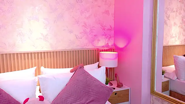 AdelineJhones online show from 02-02-26, 03:33