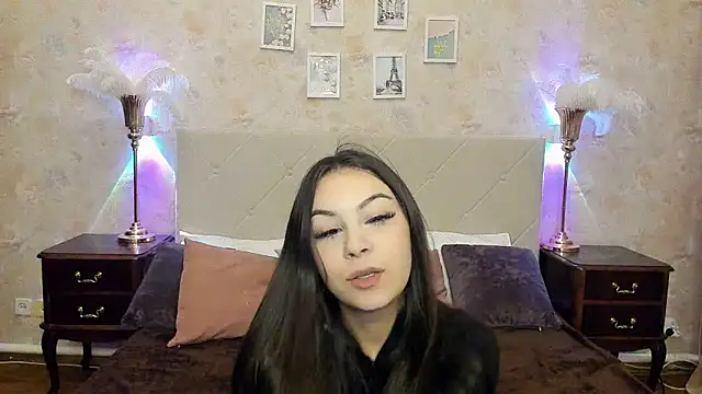 Snapshot of City_Cat_ chatting on 10-21-25, 09:04 City Cat online show from 10-21-25, 09:04