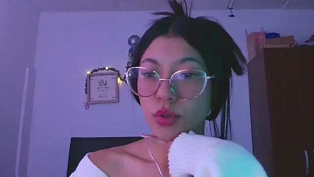 LissyM online show from 11-28-25, 09:28