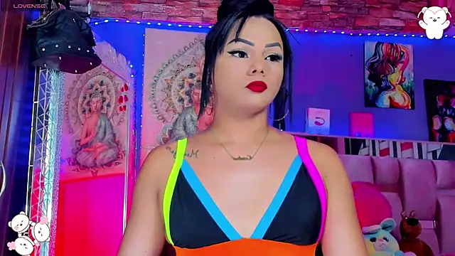 Zulema Zahirx online show from 11-05-25, 12:10