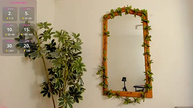 EmmaCarther online show from 12-13-25, 07:53