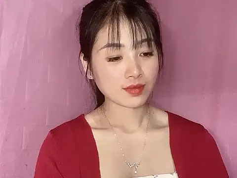 Snapshot of o-one-o chatting on 11-15-25, 04:21 o-one-o online show from 11-15-25, 04:21