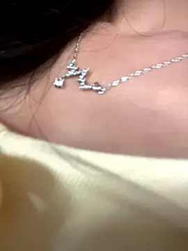 Snapshot of o-one-o chatting on 12-19-25, 07:26 o-one-o online show from 12-19-25, 07:26