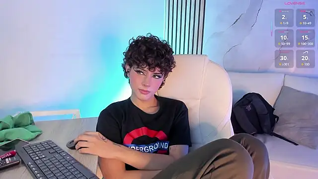 DannysaStar  online show from 01-17-26, 09:51