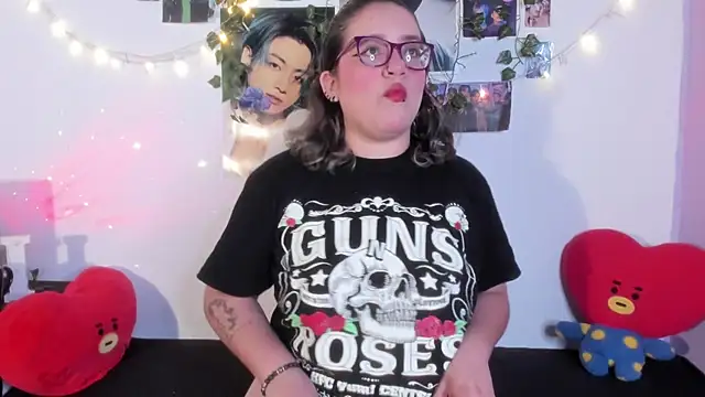 Rose Hellen online show from 11-03-25, 02:24