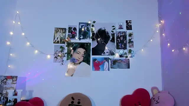 Rose Hellen online show from 11-28-25, 04:59