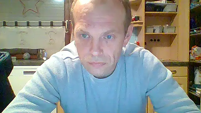 tommy3300 online show from 01-08-26, 05:21