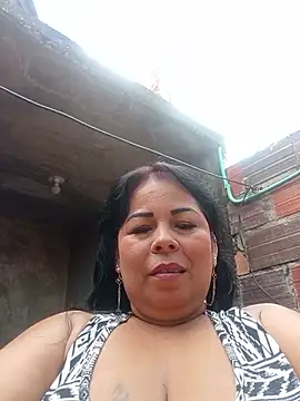 Snapshot of mother2-divorced chatting on 05-23-26, 01:37 mother2-divorced online show from 05-23-26, 01:37