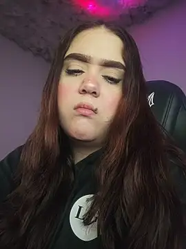 mirandahvelez online show from 12-04-25, 01:48