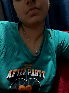 Cute Marina online show from 11-22-25, 03:33