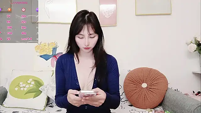 yuyan3929 online show from 05-09-26, 12:21