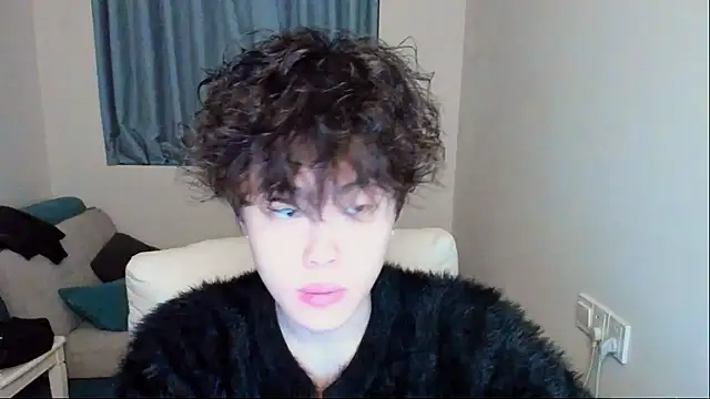 L1kuto online show from 11-24-25, 11:54