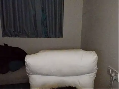 L1kuto online show from 11-26-25, 03:02