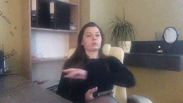 DollyRoma online show from 11-07-25, 08:36