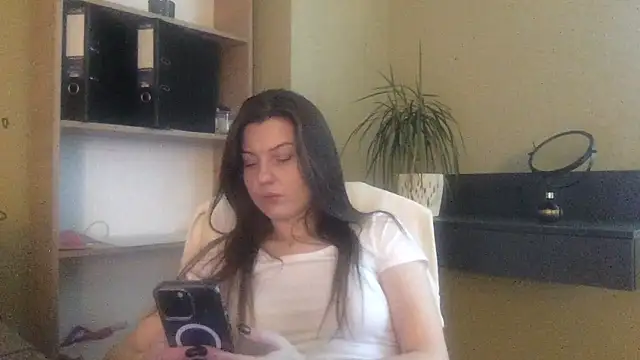 DollyRoma online show from 11-10-25, 08:35