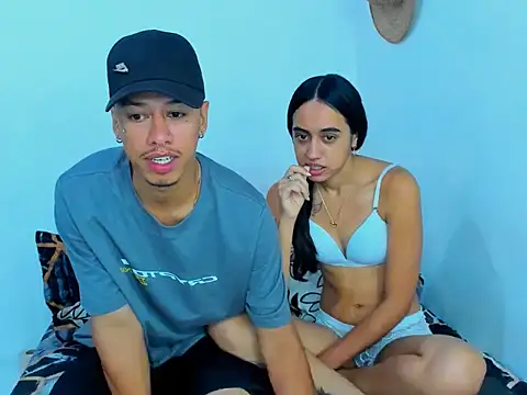 karoll and erik online show from 10-22-25, 01:44