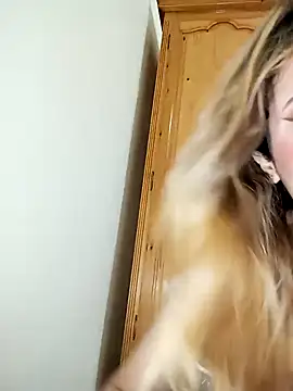 indilasixeey online show from 10-26-25, 01:00