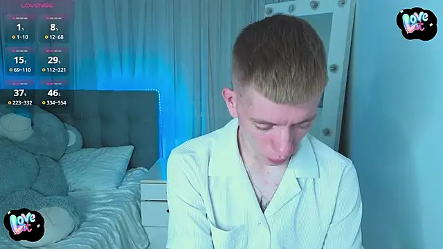 Cristian  Dior online show from 04-22-26, 07:55