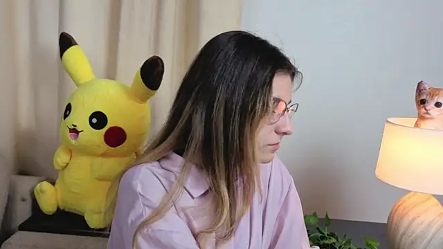 CasandraMickell online show from 10-29-25, 06:04