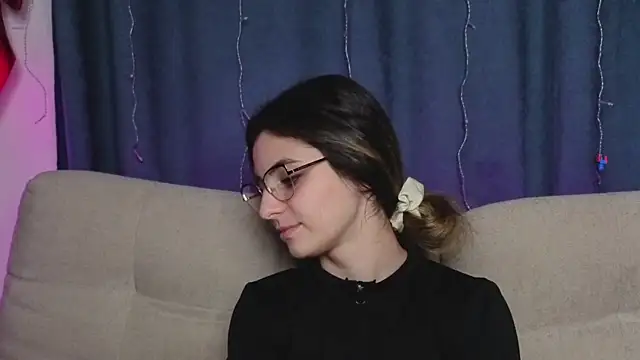 CasandraMickell online show from 11-16-25, 07:30