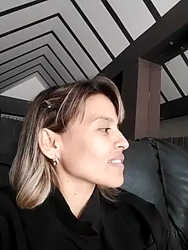 solunasol online show from 10-22-25, 02:28