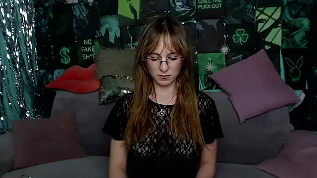 AlishaKellyi online show from 04-04-26, 04:48