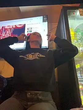 Lia  white online show from 12-02-25, 11:11