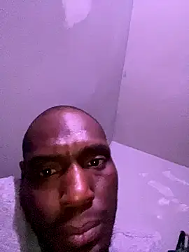 Snapshot of DiabloDicc74 chatting on 10-30-25, 04:03 DiabloDicc74 online show from 10-30-25, 04:03