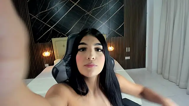 Milu 17 online show from 11-14-25, 10:58