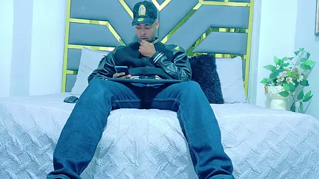 Neytanmalcon online show from 11-23-25, 11:43