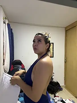 sofia montclair online show from 04-06-26, 07:37