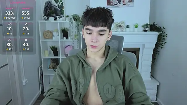 Snapshot of YamiTwink chatting on 12-13-25, 08:58 YamiTwink online show from 12-13-25, 08:58