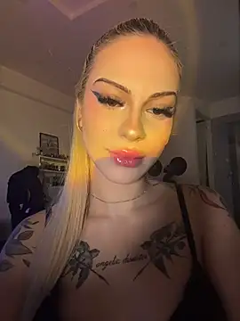 NovaPearl online show from 11-23-25, 11:59