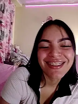 Snapshot of Nuvi_jonhs chatting on 11-27-25, 10:56 Nuvi jonhs online show from 11-27-25, 10:56