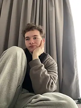 danielxfun online show from 04-22-26, 01:34