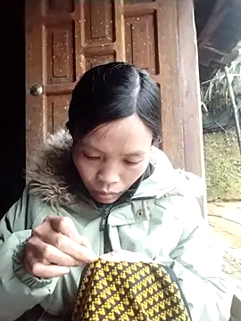 dinnavi online show from 11-19-25, 01:05